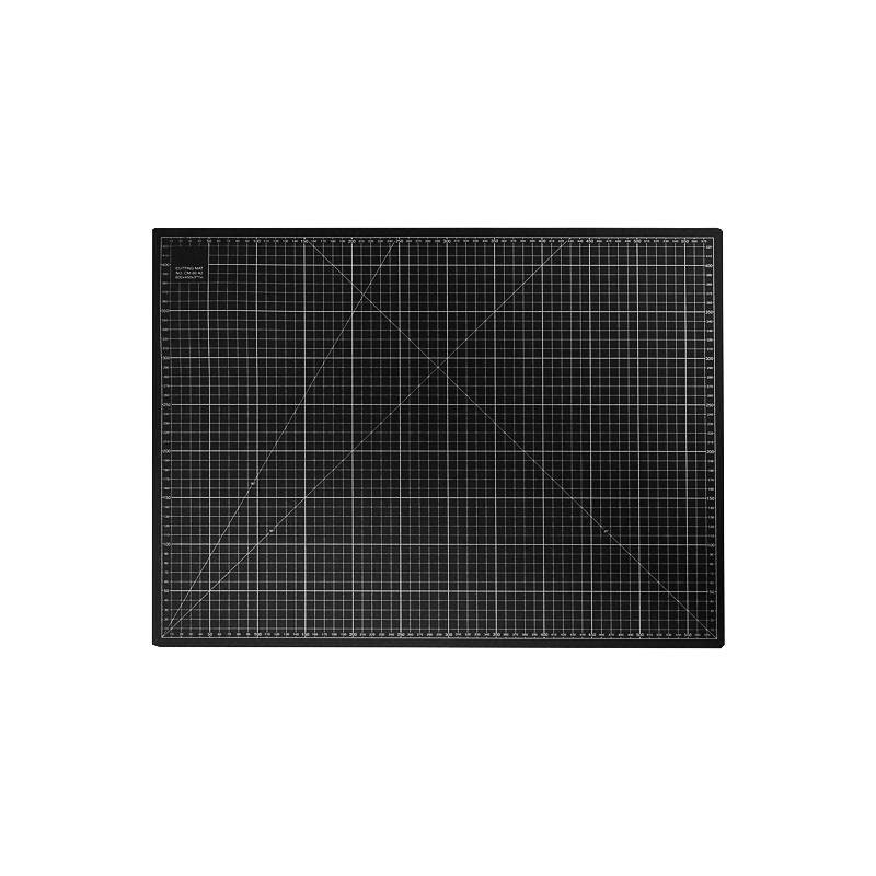 Tapis de découpe noir 45x30 cm