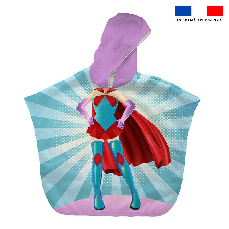 Patron imprimé sur tissu éponge pour poncho de bain motif super-héroine