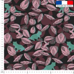 Tigre turquoise et feuilles rose - Fond bordeaux - Création Lili Bambou Design