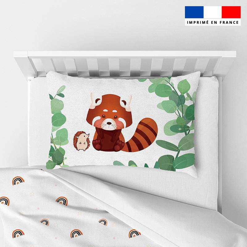 Coupon oreiller imprimé panda roux et hérisson